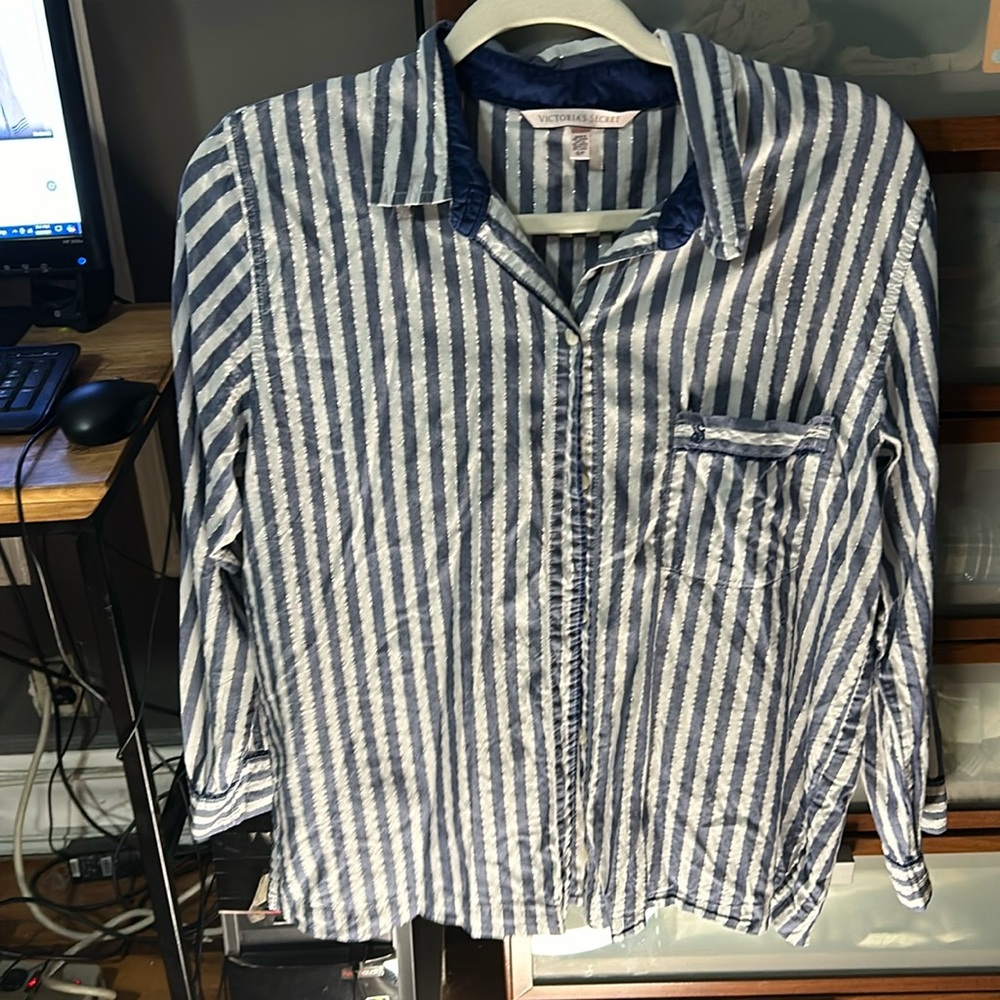 Victoria Secret stripe woman pajama top size small